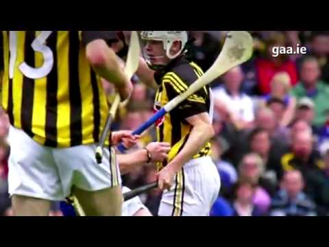 GAA    Traditional Irish Sports -  (source Ireland.com)