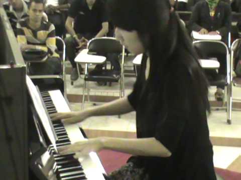 Dmitri Shostakovich waltz no.2 - Hye Sun Sarah Jang - live at AMG UKRIM