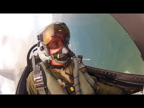 GoPro F-16 [COCKPIT VIEW] during U.S.A.F. Heritage Flight @ 2012 SAN FRANCISCO FLEET WEEK