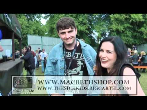 SONISPHERE 2011 VLOG PART 1 / Interviews with Architects, Lower Than Atlantis, Spycatcher