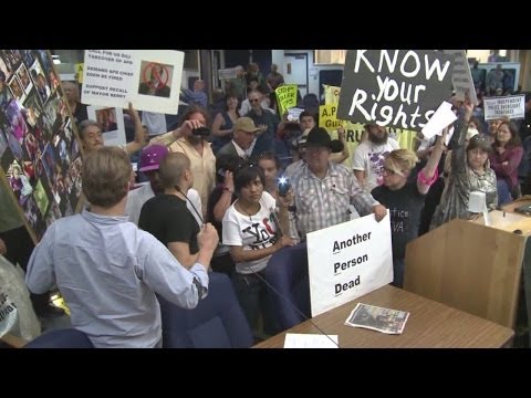 Protesters takeover Albuquerque City Council meeting