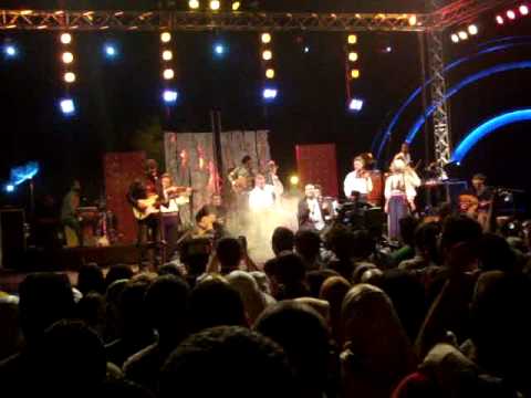 Shams El Nahar, Wust El Balad; Egypt & Folk Ensemble of the AIBA District: Romania