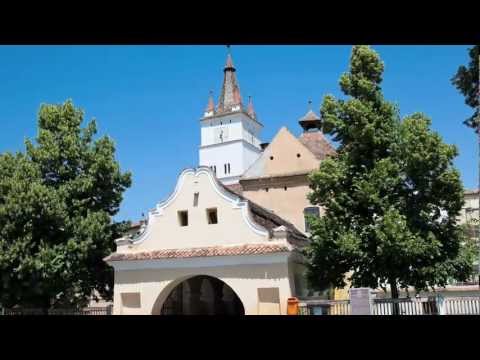 Romania Travel Guide - Visiting the Church of Harman