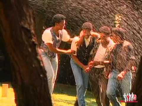 The Jacksons - 2300 Jackson Street 1989 (Musicvideo) [HQ]