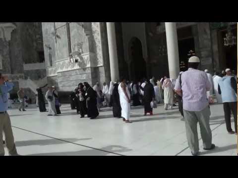 Walking to Masjidil Haram from Al-ghanaim Hotel(behind Le meridien Makkah)