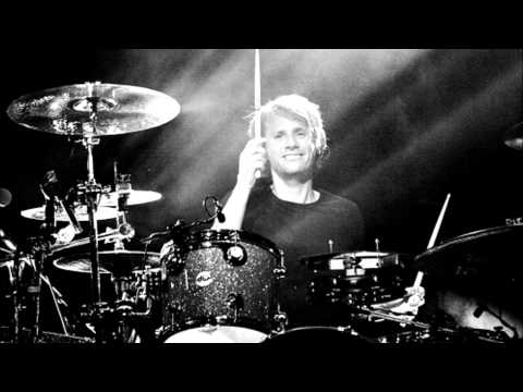 Muse - Assassin (Drums by Dominic Howard)