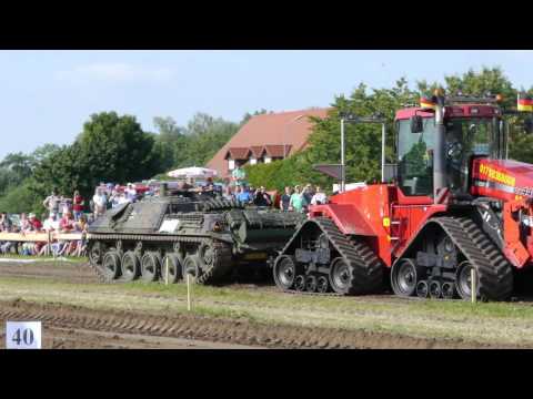 Traktorpulling Notzing 2012 Jaguar Panzer gegen CASE Steiger STX 440