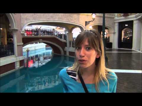 Visiting the Venetian Macao Hotel & Casino in Macau China (澳門威尼斯人度假村酒店)