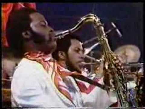 Earth, Wind & Fire - Yearnin' Learnin'