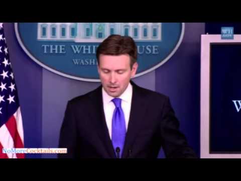 WH Spokesman Josh Earnest Struggles To Name Obama & Hillary's Foreign Policy Achievements...