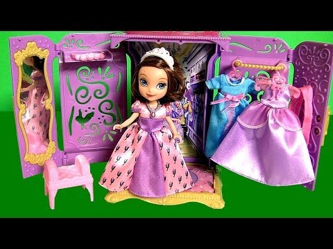 Sofia the First Portable Princess Closet Wardrobe Review Disneycollector Armario de Princesa Disney