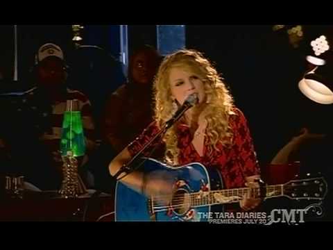 Taylor Swift - Teardrops On My Guitar Live at Revival