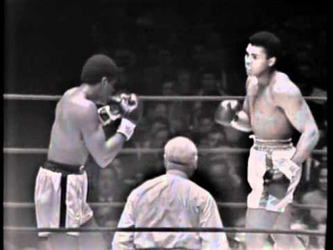 Muhammad Ali vs Ernie Terrell Part 1