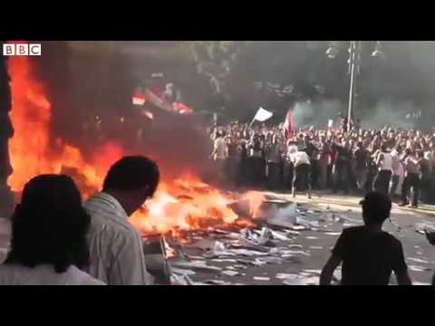 US warns against Egypt travel after deadly clashes