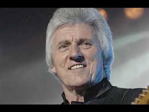 Bruce Welch - The Shadows / Drifters -  Exclusive Interview & Life Story with Cliff & Hank