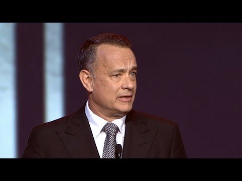 Tom Hanks Compliments Julia Roberts on Her 