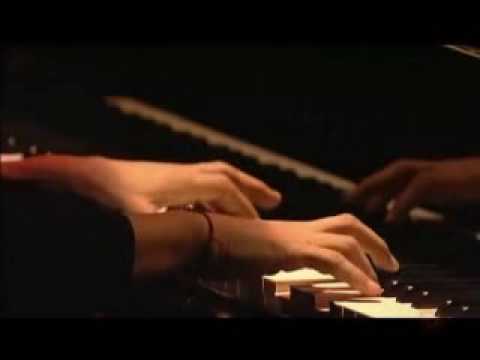 Ryuichi Sakamoto - Undercooled (Live 05)