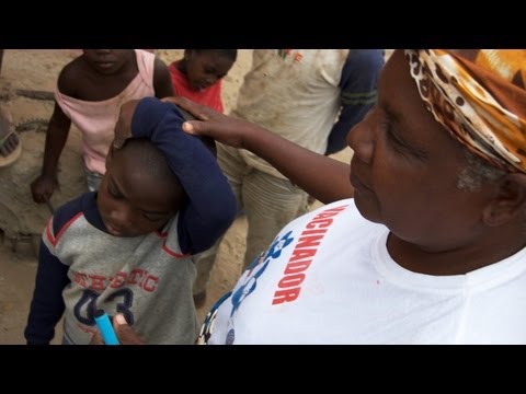 Angola Celebrates One Year Free of Polio