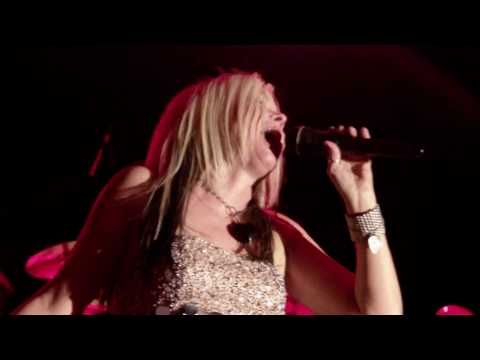 Terri Nunn And Berlin - Touch (1080p) (Improved Audio)