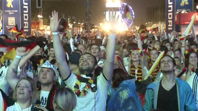 German fans celebrate in Berlin