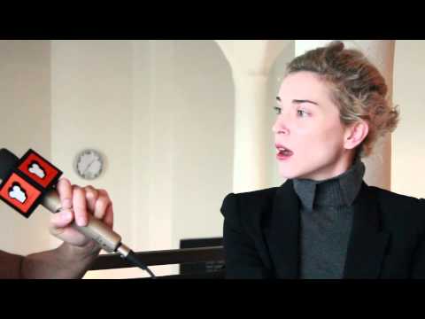 St. Vincent, Annie Clark interview 2013 Toazted xl