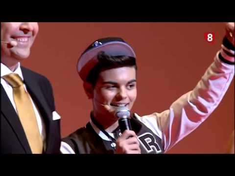 Abraham Mateo Girlfriend y Señorita (Premios La 8 - Burgos 2013)