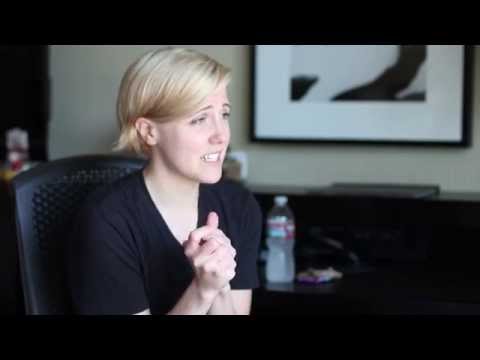 Hannah Hart VidCon Interview 2014