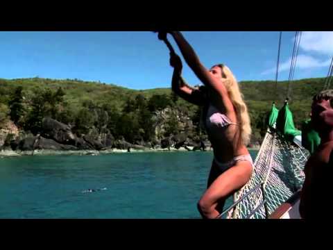 Travel Wild - Queensland Marine