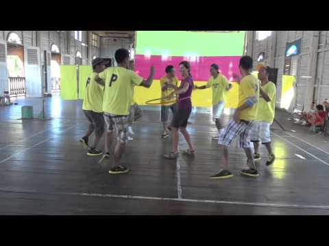 Puerto Princessa: Hula Hooping Gangnam Style with Iwahig Dancing Inmates