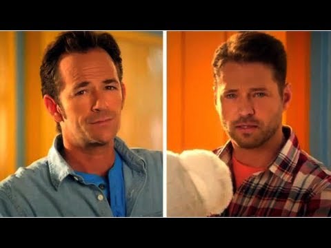 Beverly Hills, 90210 Cast Reunites in Old Navy Ads - Dylan or Brandon?