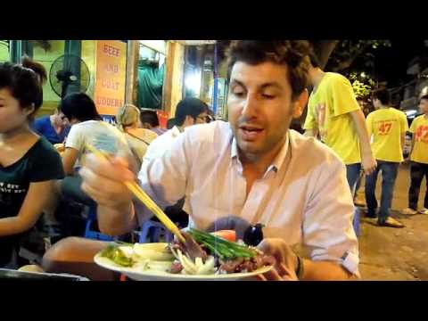 Food on the Streets of Hanoi, Vietnam