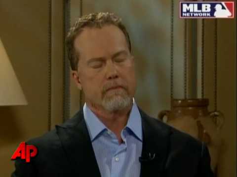 McGwire Tells AP He Used Steroids