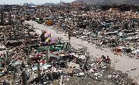 2013_ruins_typhoon_haiyan_yolanda.jpg