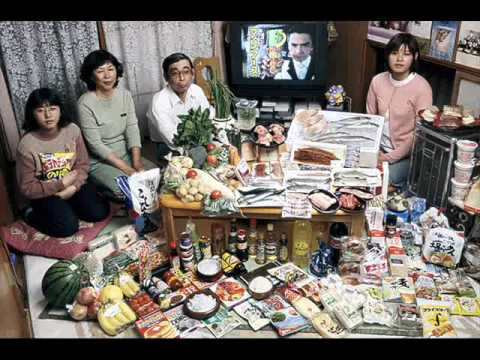 The food a family eats in one week .wmv