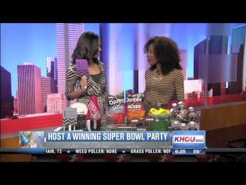 How to score big with guests at your Super Bowl party!