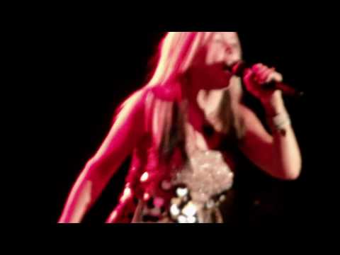 Terri Nunn And Berlin - Matter Of Time (1080p) (Improved Audio)