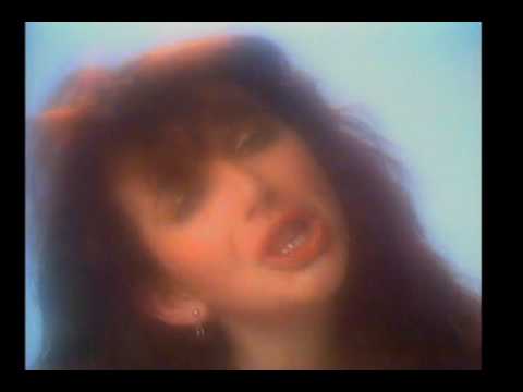 Kate Bush - The Man With The Child In His Eyes