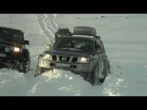 Biggest street legal Ford 350 in Europe in snow action - Iceland