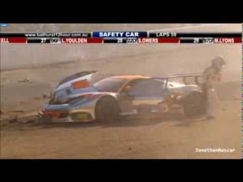 Big Crash Ferrari/Nissan 2014 Bathurst 12 Hour