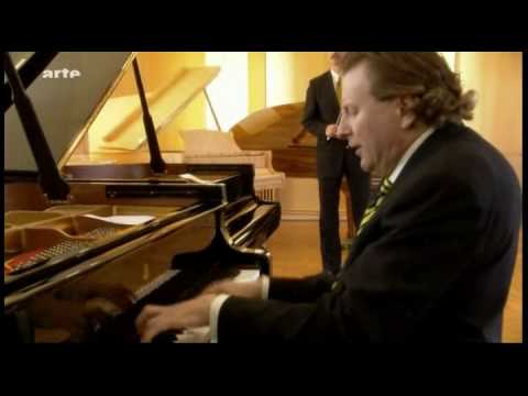 Piers Lane at Steinway - Rach 3, Mozart etc.