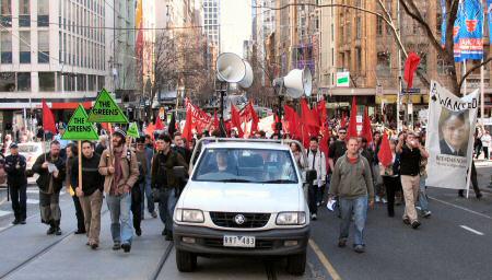 Greens and Reds leading the march