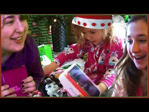 Kids Opening Christmas Presents - Monster High Gifts - iPhone Surprise - Baby Fun Day 2013