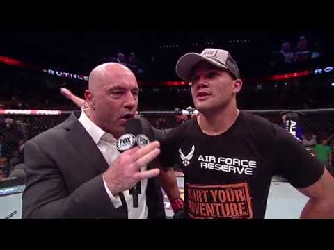 Fight Night San Jose: Robbie Lawler Post-Fight Octagon Interview