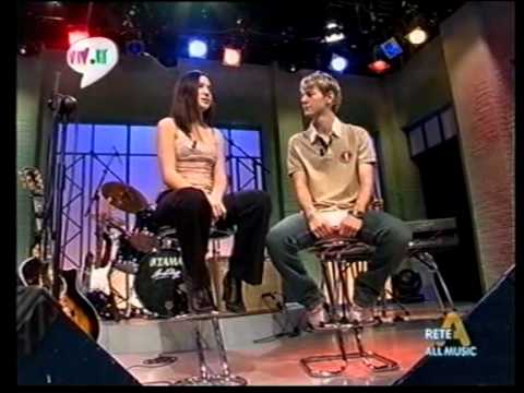 Michelle Branch - All you wanted & Interview @ AllMusic (Italy, 2002).avi