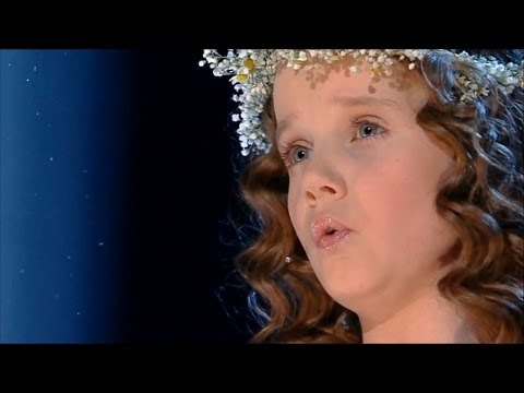 Amira Willighagen - Ave Maria - for English-speaking viewers