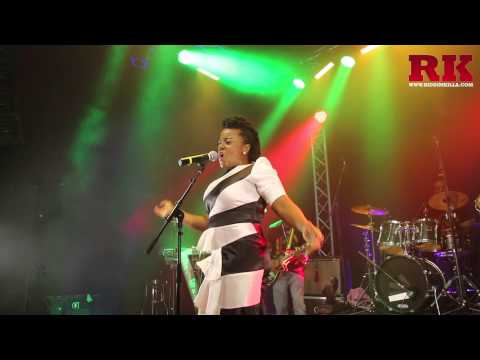 Etana Live at 