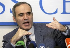  Former chess champion Garry Kasparov (bp4) 