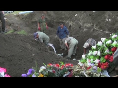 Human Rights Watch: Mass grave found in Ukraine