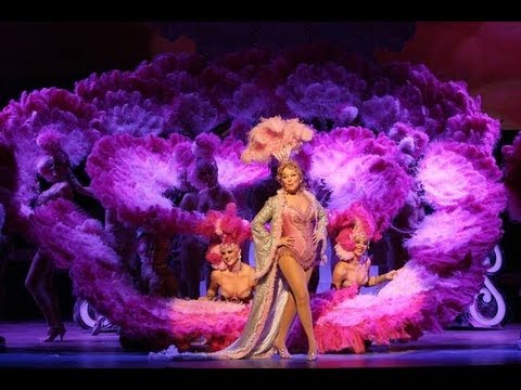 Bette Midler - The Showgirl Must Go On (Full Concert 2010)