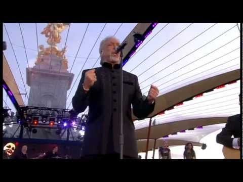 Tom Jones - Delilah - Diamond Jubilee Concert